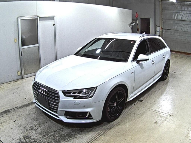 AUDI A4 2016