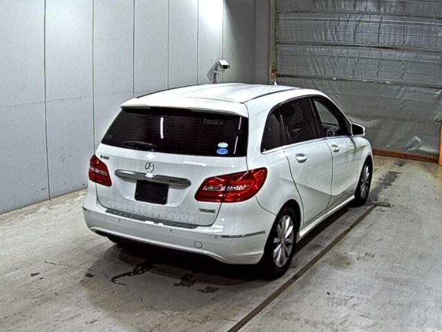 MERCEDES BENZ B CLASS 2014