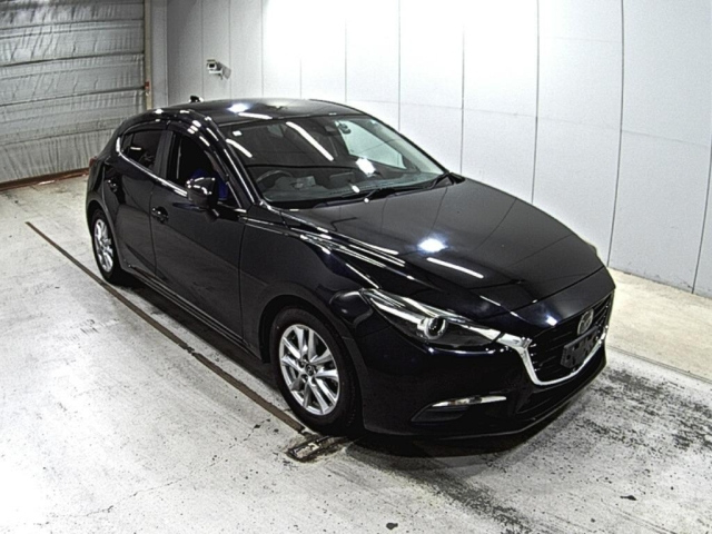 MAZDA AXELA 2016
