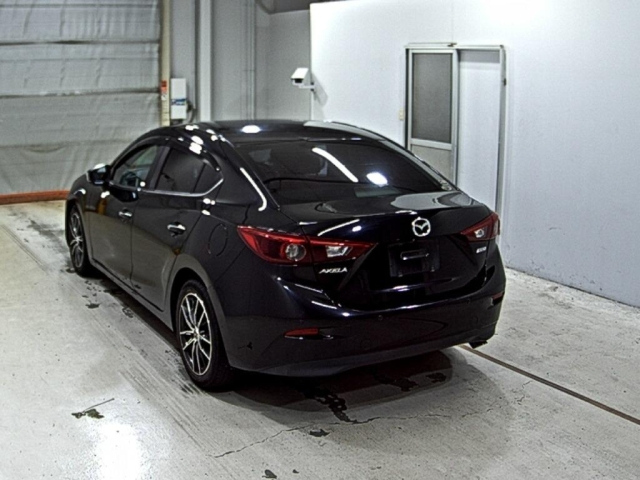 MAZDA AXELA 2019