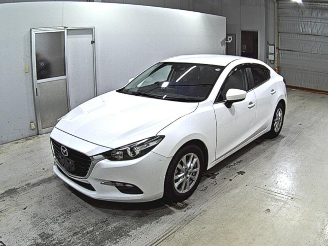 MAZDA AXELA 2018