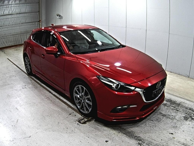 MAZDA AXELA 2016