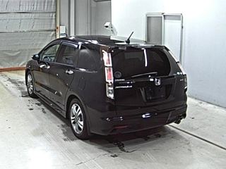HONDA STREAM 2010