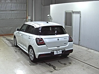 SUZUKI SWIFT 2024