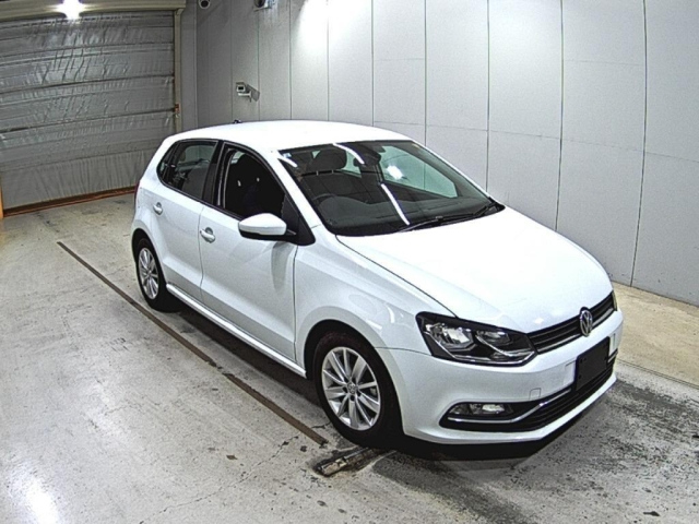 VOLKSWAGEN POLO 2017