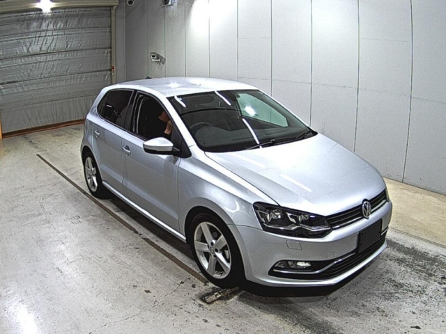 VOLKSWAGEN POLO 2017