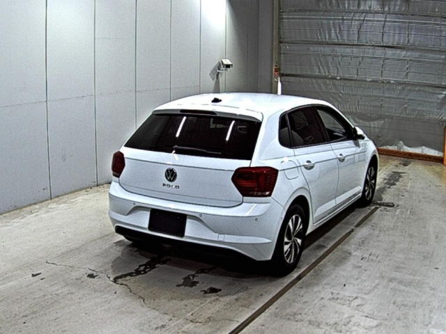 VOLKSWAGEN POLO 2022