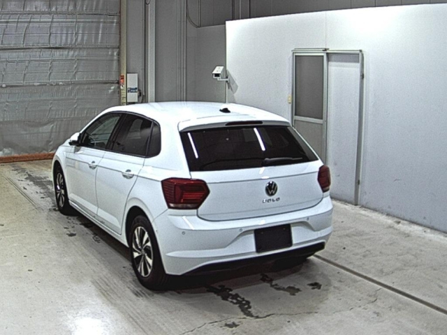 VOLKSWAGEN POLO 2022