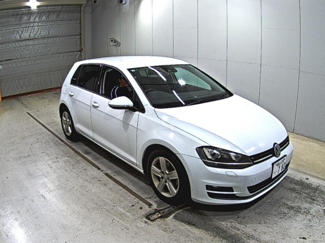 VOLKSWAGEN GOLF 2013