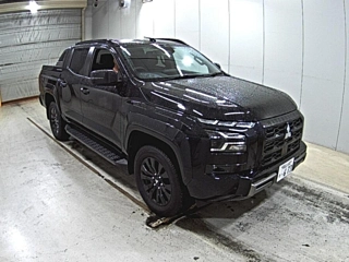 MITSUBISHI TRITON 2025