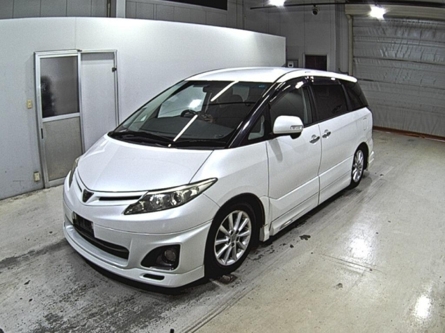 TOYOTA ESTIMA 2009