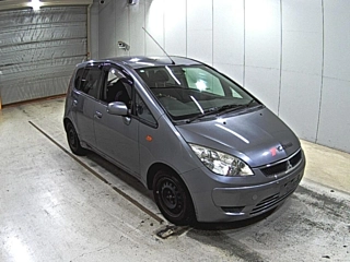 MITSUBISHI COLT 2010