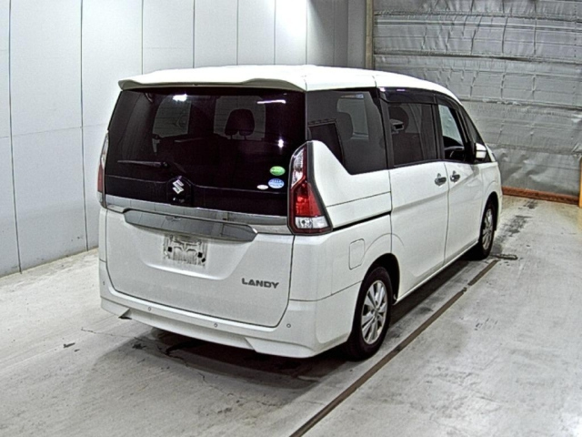 SUZUKI LANDY 2017
