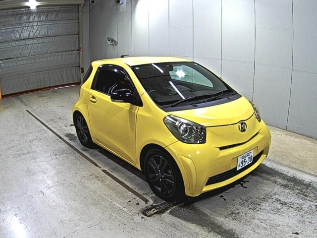 TOYOTA IQ 2009