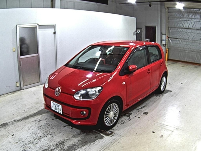 VOLKSWAGEN UP 2013