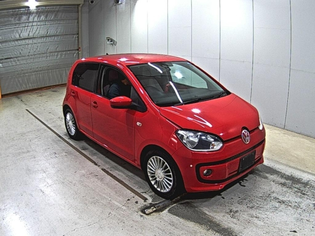 VOLKSWAGEN UP 2013