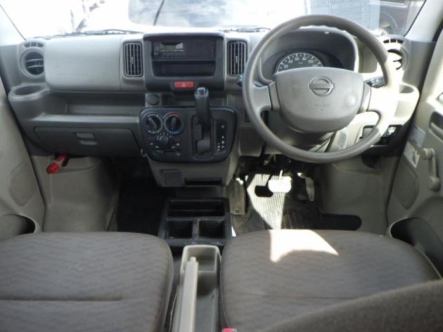 NISSAN CLIPPER VAN 2018