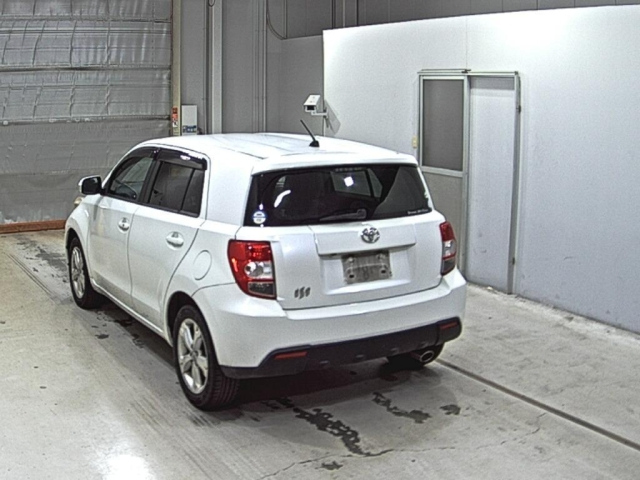 TOYOTA IST 2008