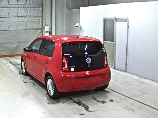 VOLKSWAGEN UP 2013