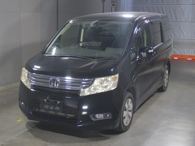 HONDA STEP WAGON 2011