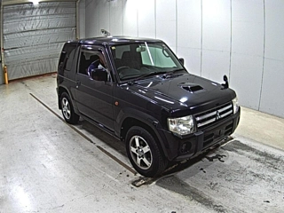 MITSUBISHI PAJERO MINI 2010