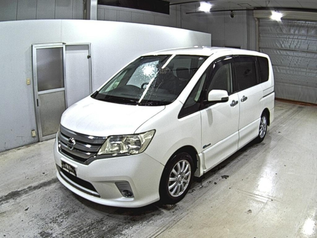 NISSAN SERENA 2012