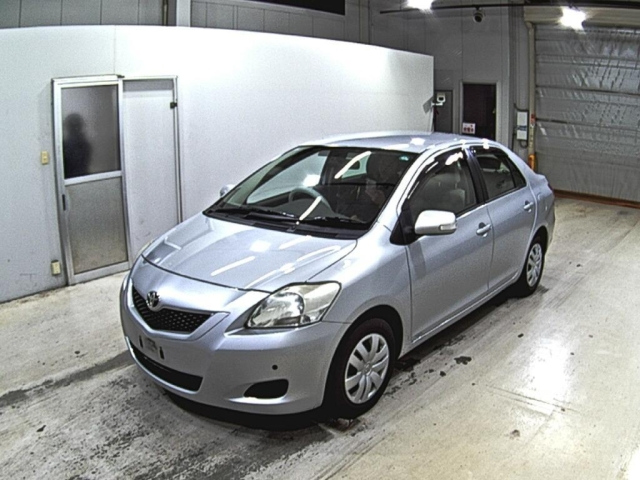 TOYOTA BELTA 2009