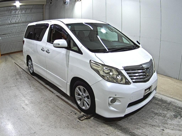 TOYOTA ALPHARD 2009