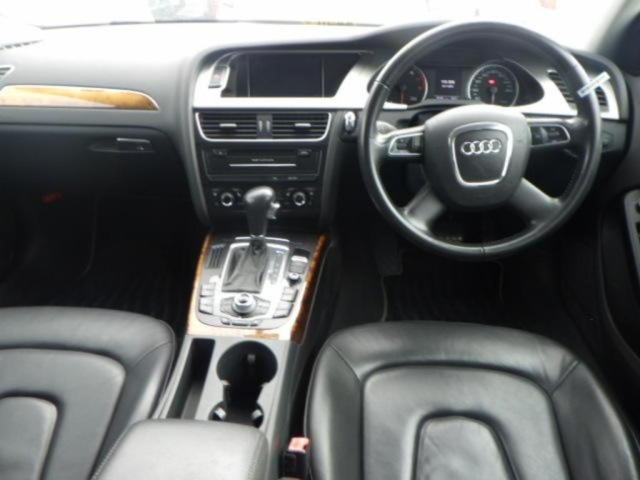 AUDI A4 2010
