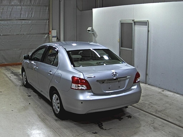 TOYOTA BELTA 2009
