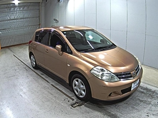 NISSAN TIIDA 2008