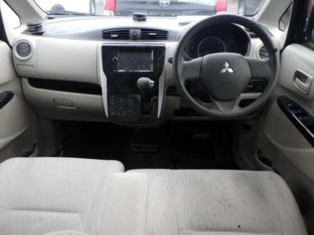 MITSUBISHI EK WAGON 2014