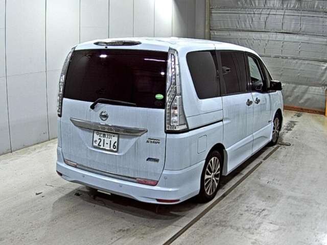 NISSAN SERENA 2015