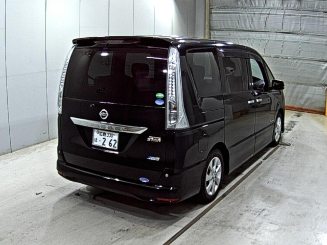NISSAN SERENA 2013