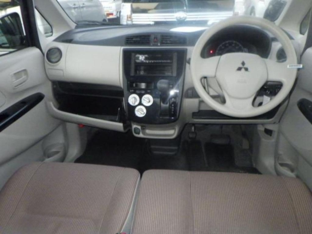 MITSUBISHI EK WAGON 2018