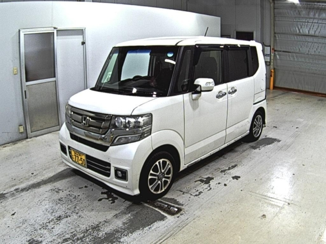 HONDA N BOX 2017
