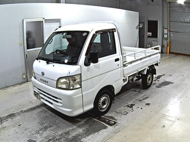 DAIHATSU HIJET TRUCK 2011