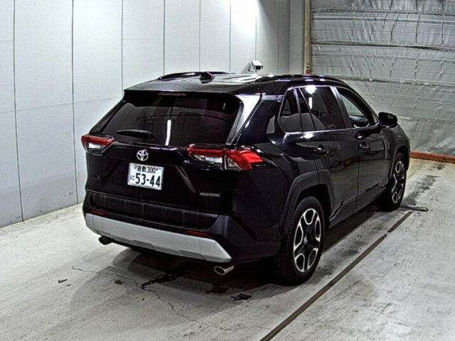 TOYOTA RAV4 2019