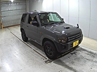 MITSUBISHI PAJERO MINI 2009