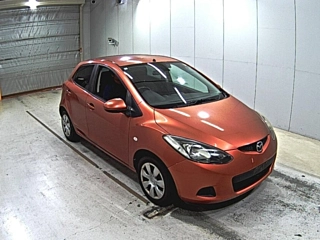 MAZDA DEMIO 2010
