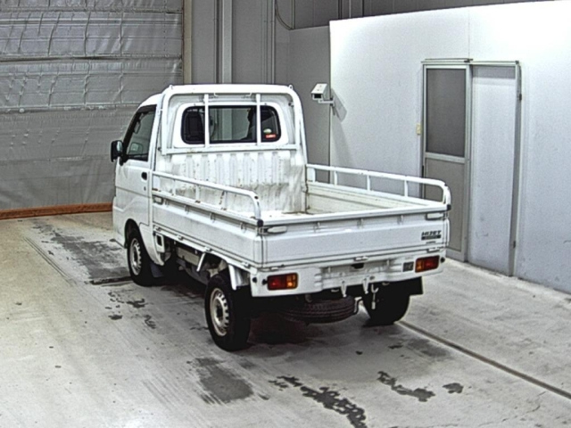 DAIHATSU HIJET TRUCK 2011