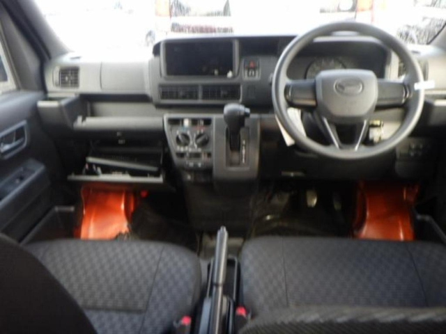 DAIHATSU HIJET VAN 2021