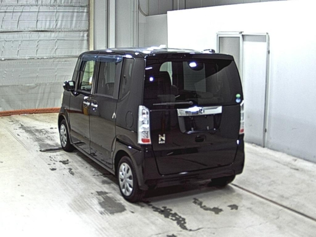 HONDA N BOX 2015