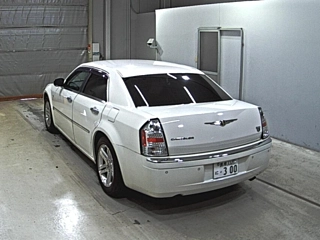 Заказать CHRYSLER 300C