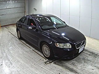 Заказать VOLVO S40