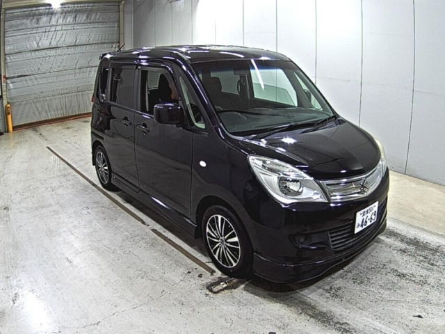 SUZUKI SOLIO 2013