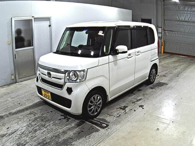 HONDA N BOX 2017
