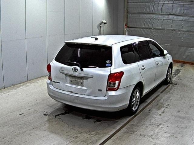 TOYOTA COROLLA FIELDER 2010