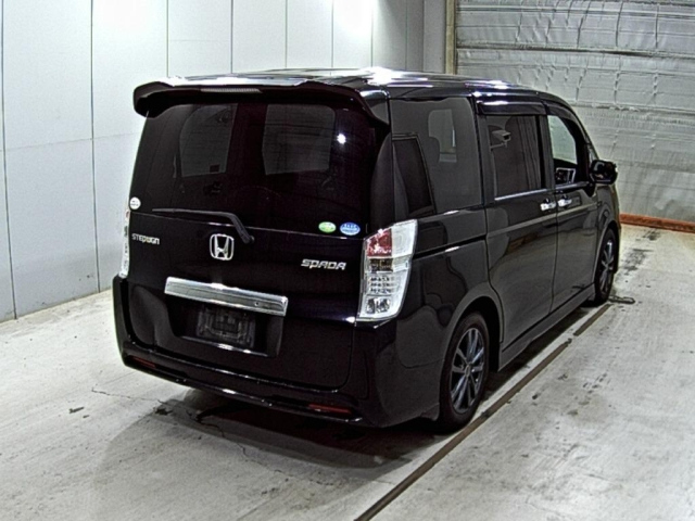 HONDA STEP WAGON 2010