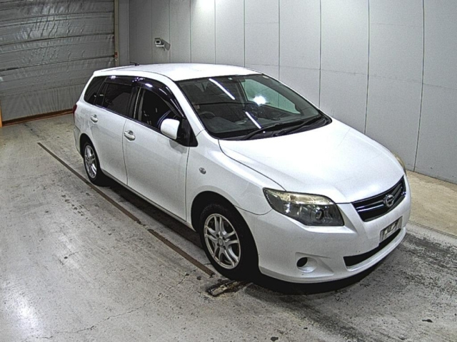 TOYOTA COROLLA FIELDER 2010